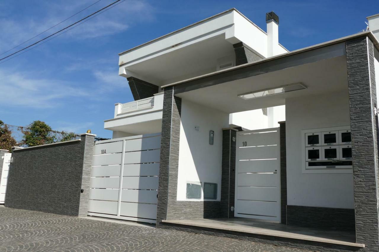 Sosta Rock Apartman Casal Palocco Kültér fotó